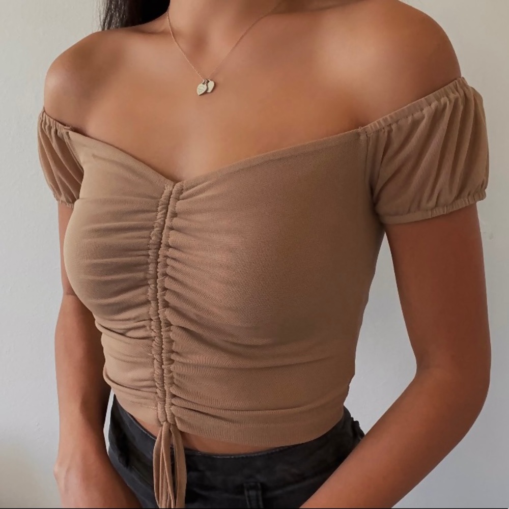 NWT Ruched Drawstring and Mesh Puff Sleeve Crop Top